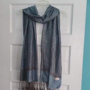 Pashmina Blue and Gray Scarf